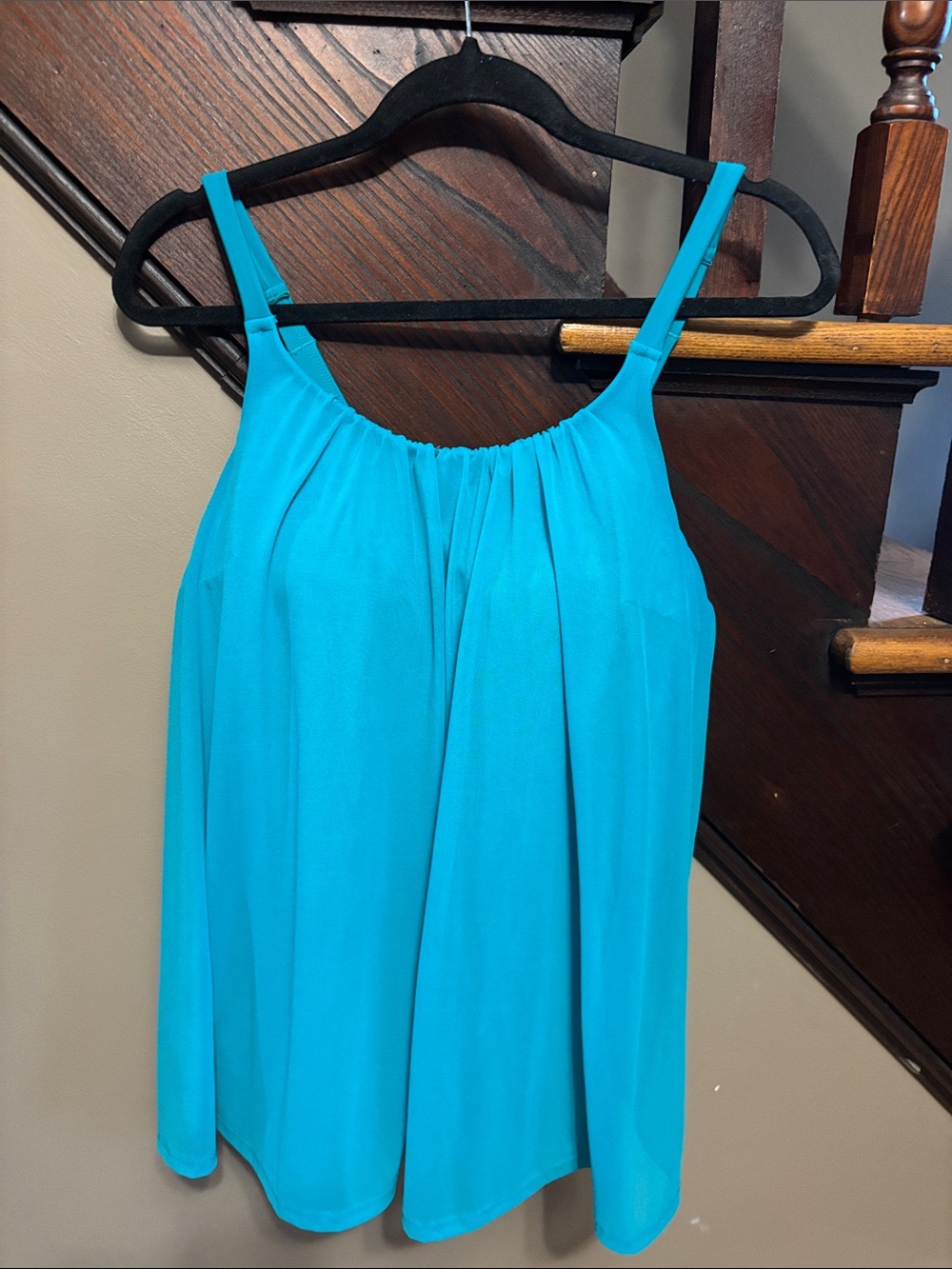 Swim top with built in underwire